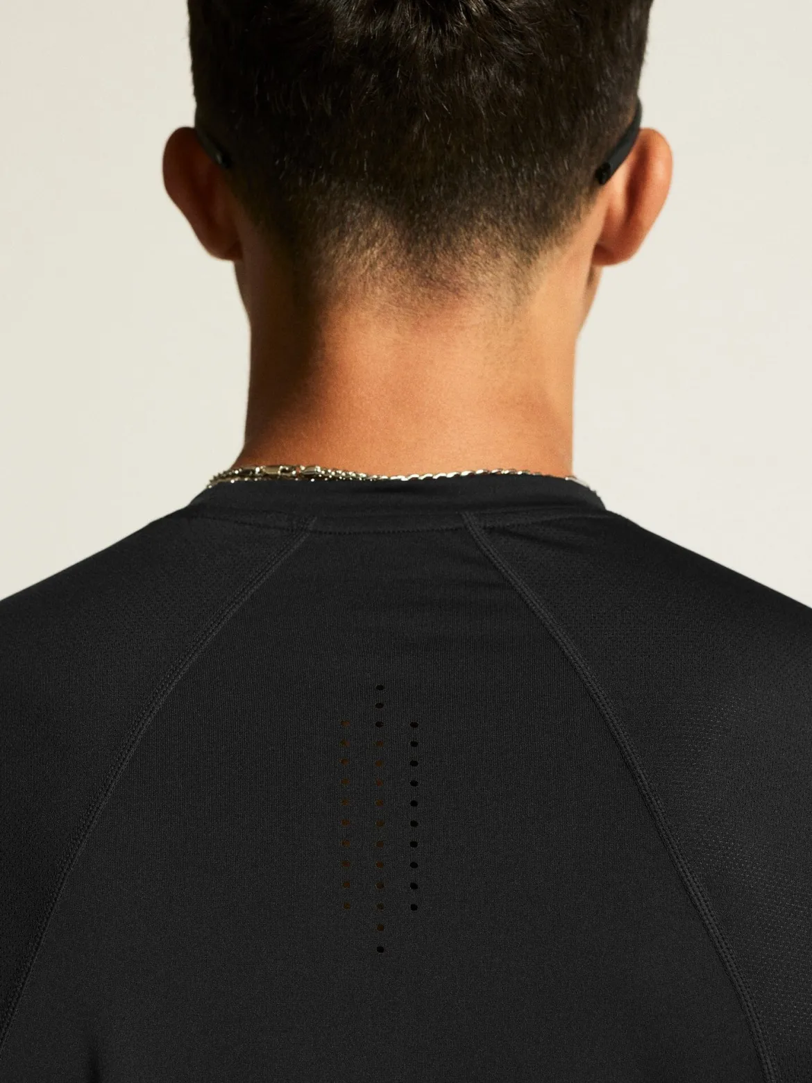 Men's Adv Essence LS Tee 2 - Black