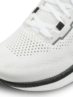 Men's Endurance 3 Running Shoe - White