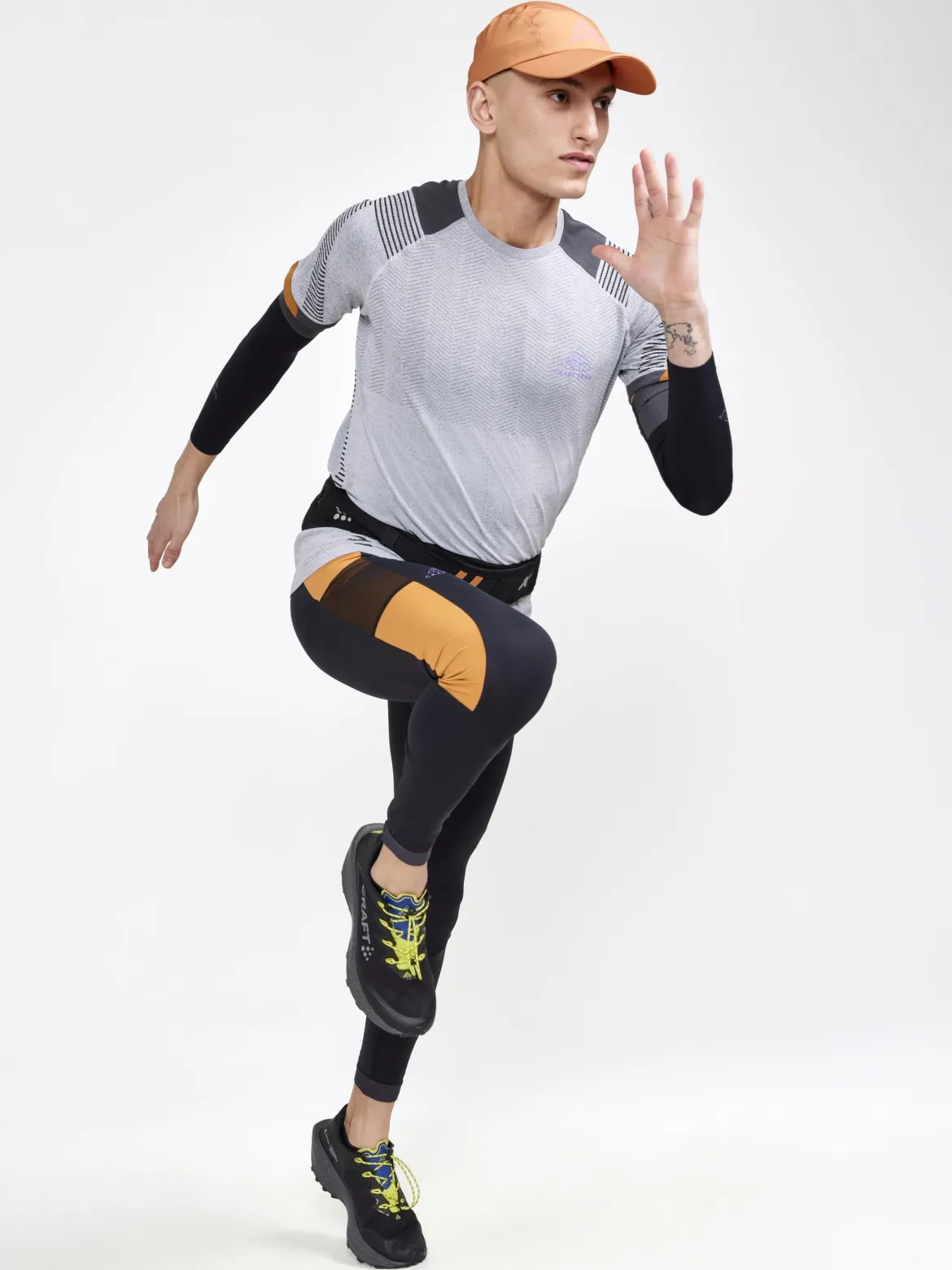 Men's Pro Trail Running Fuseknit Short Sleeve Tee - FLEX-DESERT