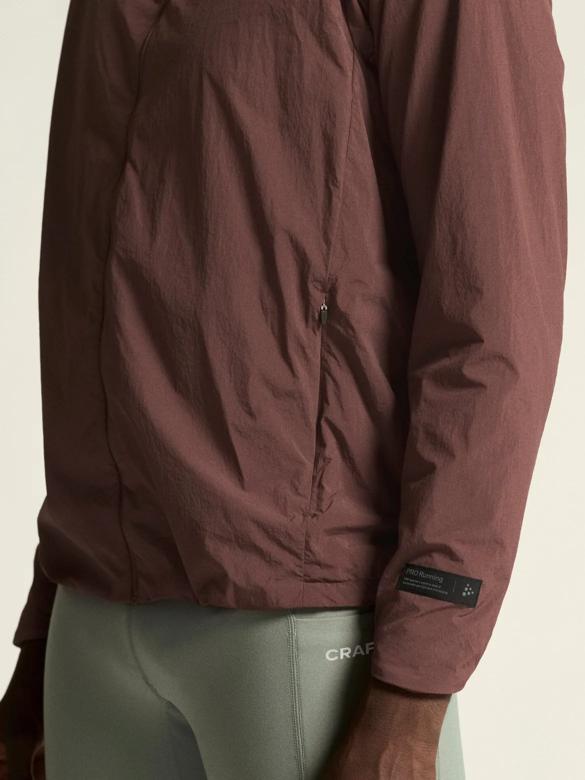 Men's SubZ Light Running Jacket - PRUNE