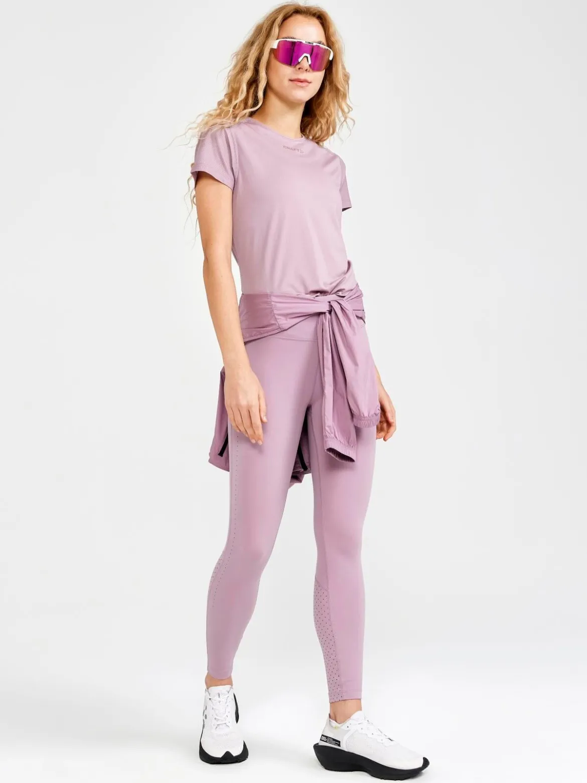 Women's ADV Charge Perforated Tights - GERBERA