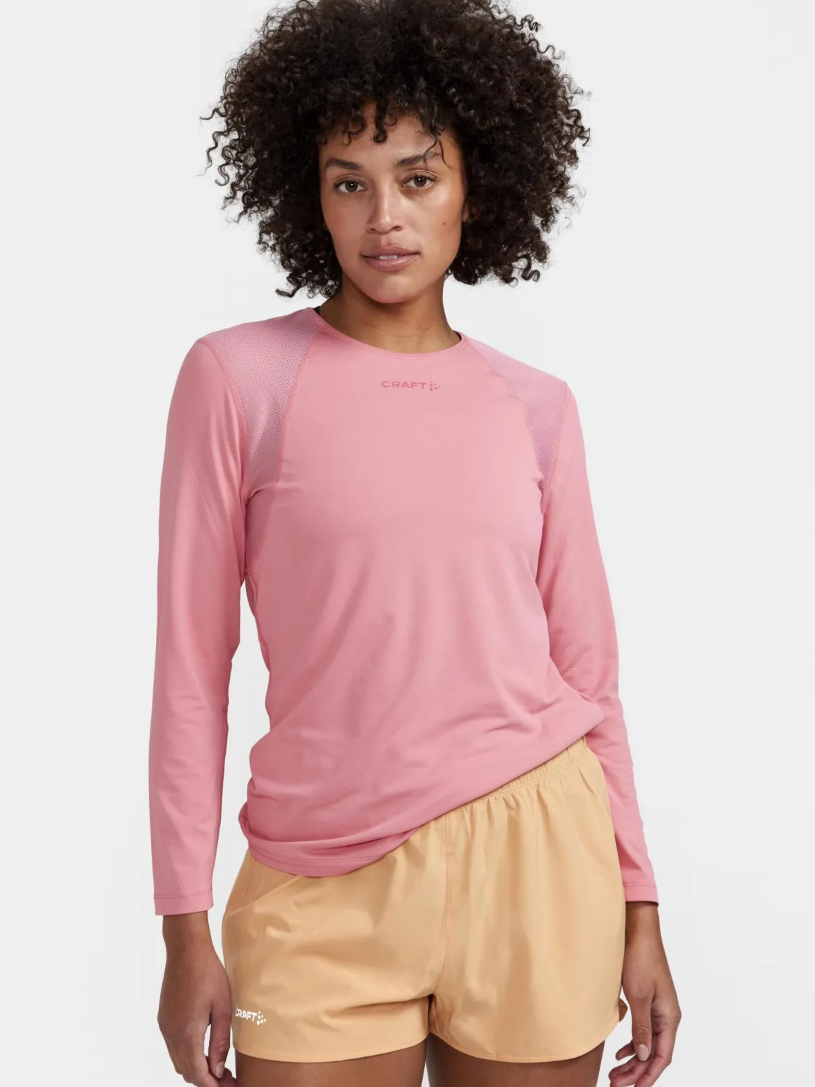 Women's ADV Essence Longsleeve Training Tee - ARROSA