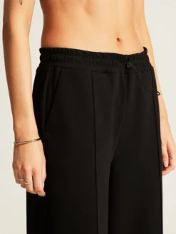 Women's ADV Join Wide Sweat Pant - Black