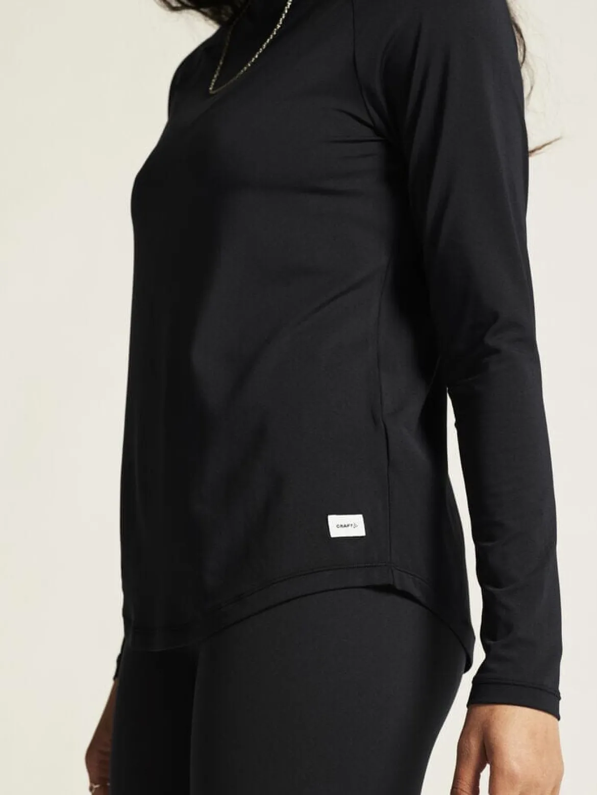Women's Collective Longsleeve Tee - Black