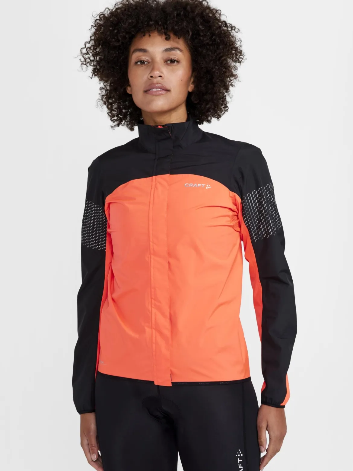 Women's Core Endur Lumen Hydro Bike Jacket - BLACK/SHOCK