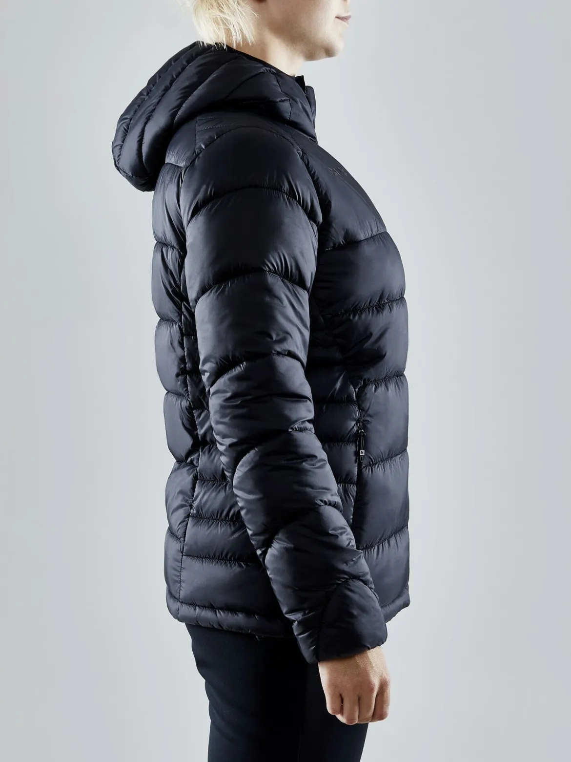 Women's Core Explore Isolate Jacket - Black