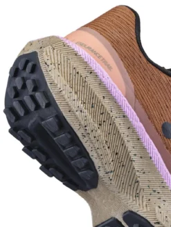 Women's Endurance Trail Running Shoe - Mud/Whiz
