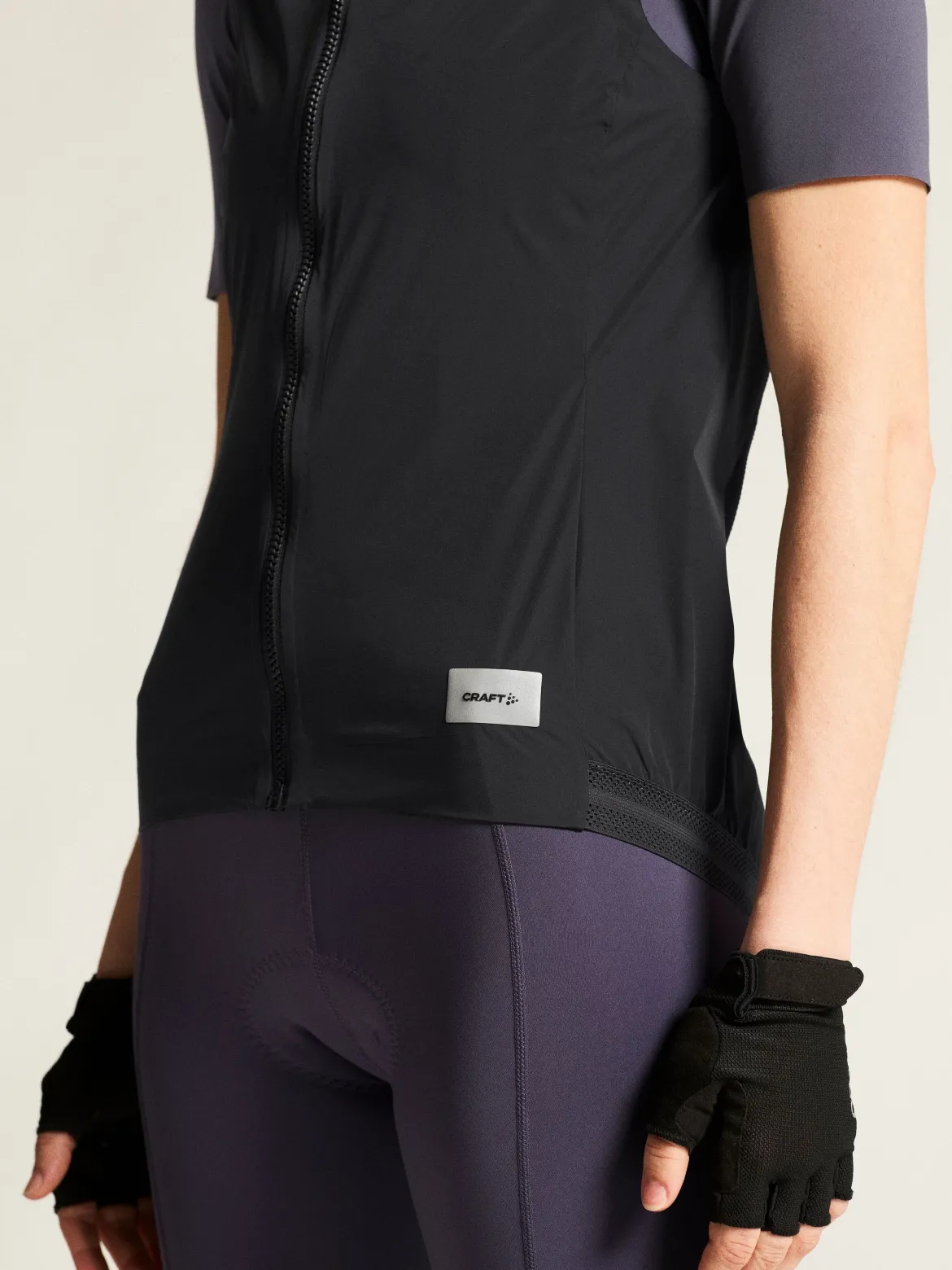 Women's Endur Light Wind Vest - Black