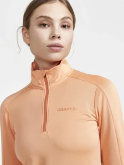 Women's Gain Midlayer - GLOW