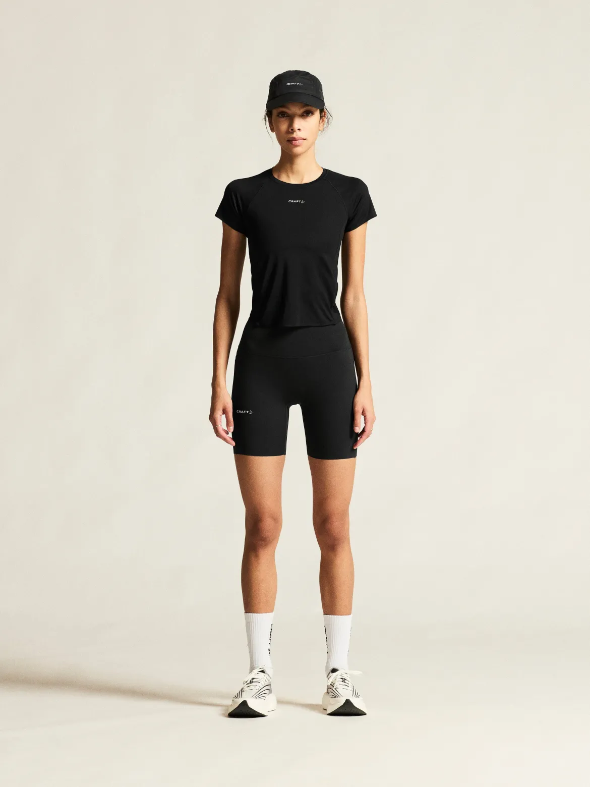 Women's Hypervent Cropped Tee - Black