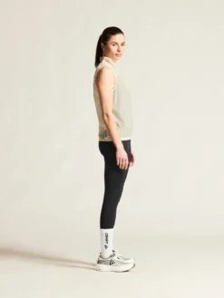 Women's Hypervent Light Wind Vest - Tofu