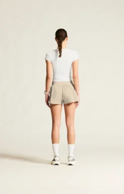 Women's Hypervent Wide Shorts - Plaster