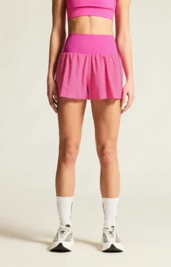 Women's Hypervent Wide Shorts - Magenta