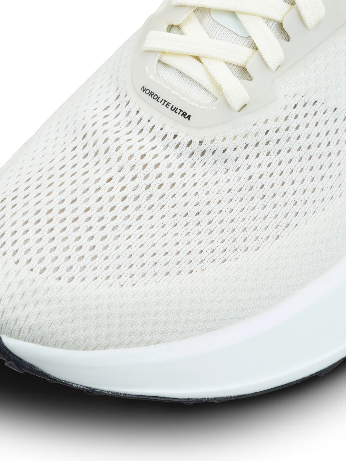 Women's Nordlite Ultra Gravel Running Shoe - Ash White/Black