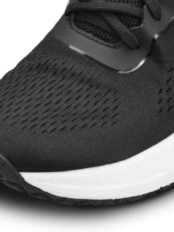 Women's Pacer Running Shoe - Black/White