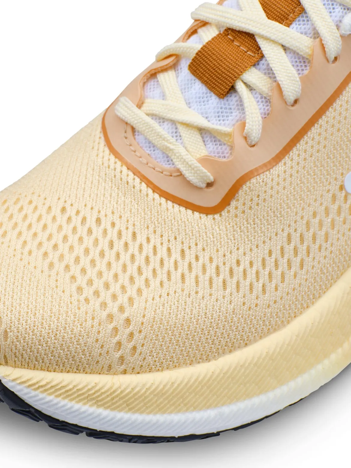 Women's Pacer 2 Running Shoe - Taupe