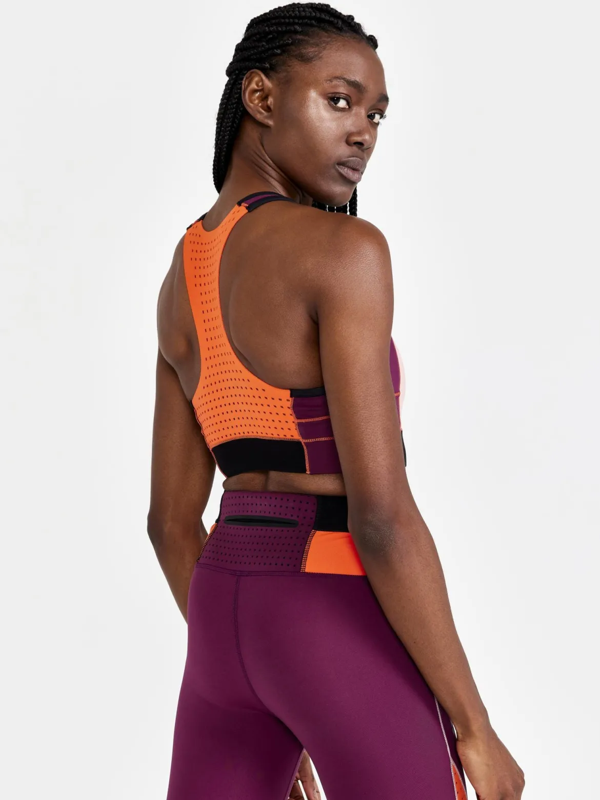 Women's Pro Charge Blocked Training Sport Top - BURGUNDY-BLEIKUR