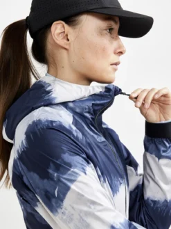 Women's Pro Hydro Running Jacket 2 - MULTI/BLUES